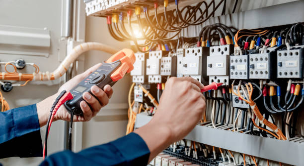 Best Affordable Emergency Electrician  in Lindsay, OK